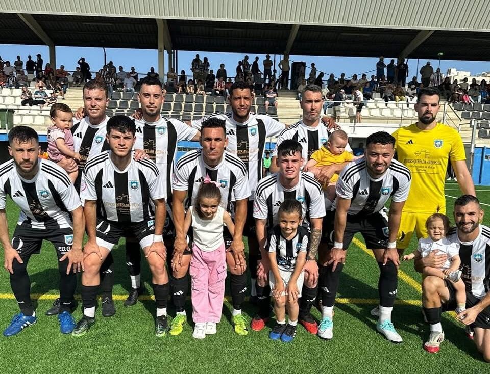 El Garrucha en la gran final: Los blanquinegros lucharán por el sueño del ascenso