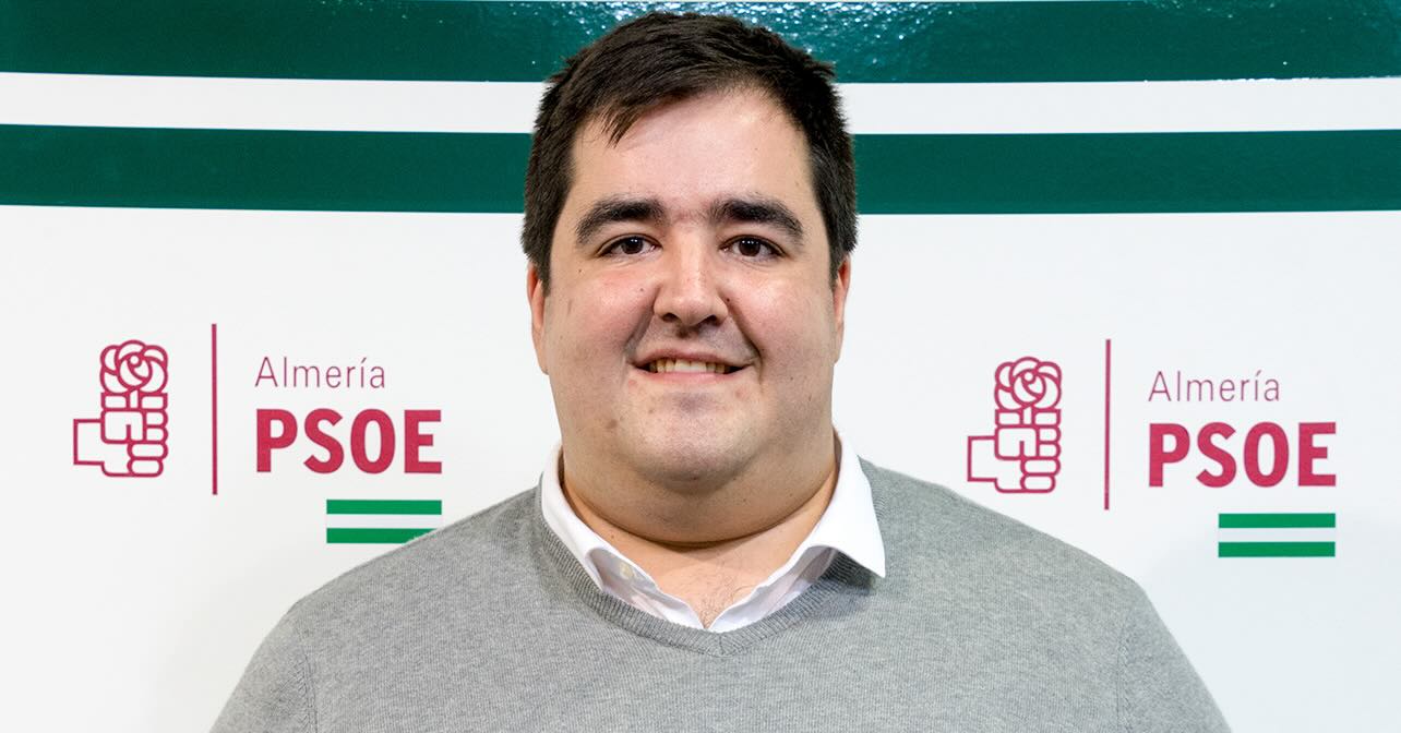 “Quizá otros pensaran que debía ser secretario general del PSOE de Carboneras, pero no tengo ni tiempo ni ganas”