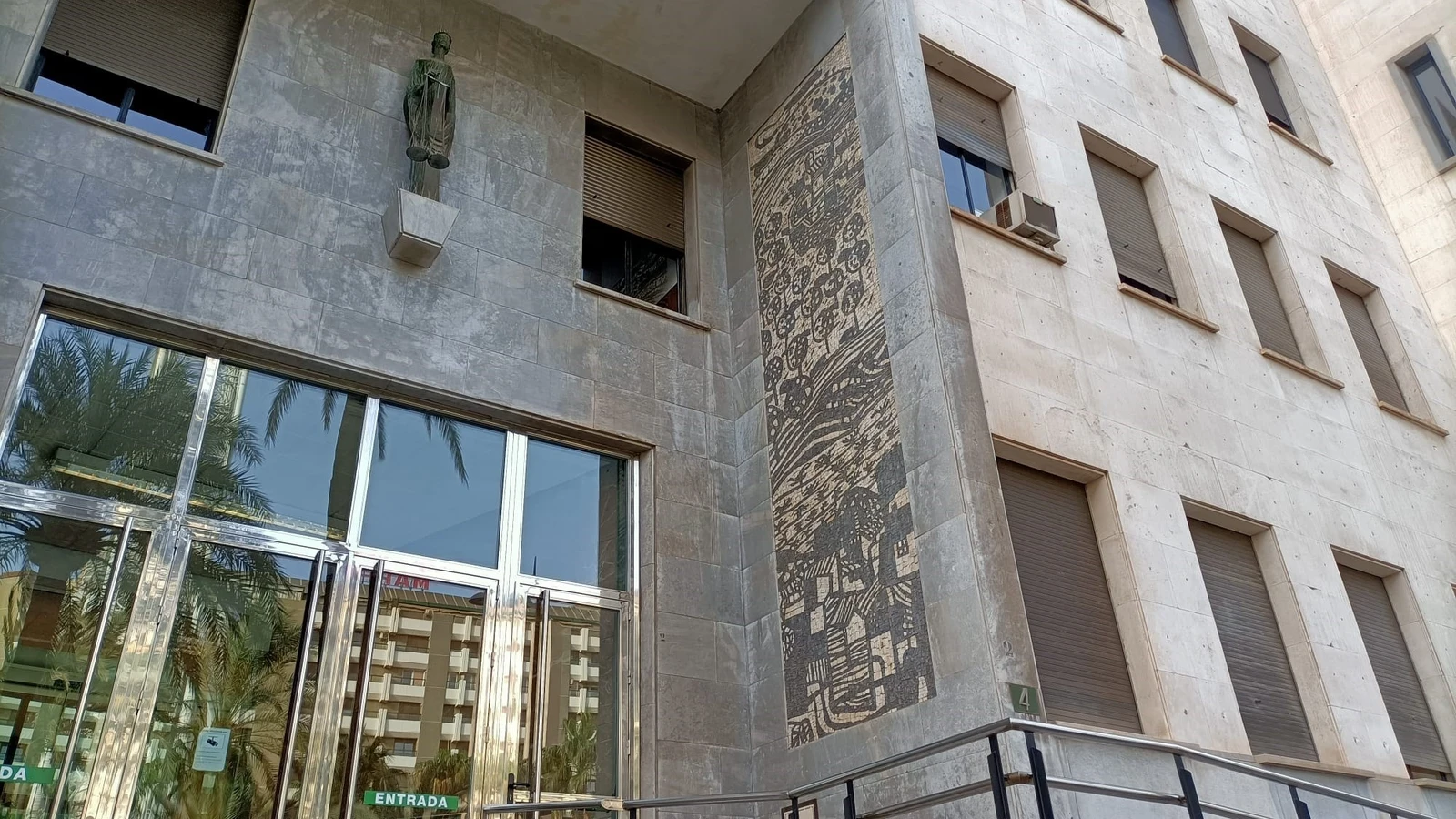 Ordenan reabrir el caso contra el alcalde de Lubrín por presunta prevaricación y falsedad documental en una obra de Diputación