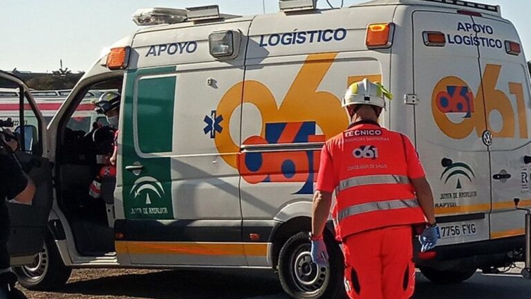 Un joven de 24 años muere tras salirse de la vía con su vehículo en Vera