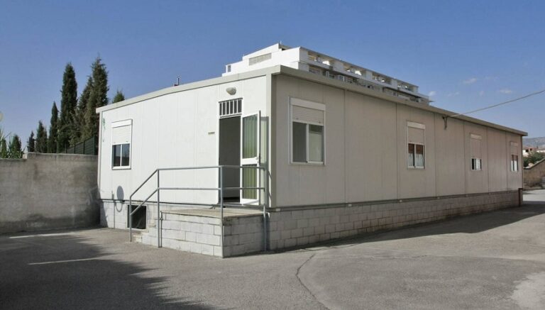 Huércal, Garrucha, Cuevas y Pulpí estrenan nuevo curso escolar entre barracones