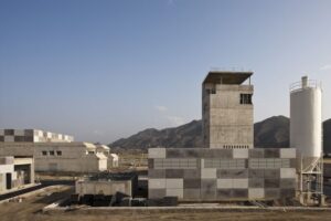 Desaladora de la "vergüenza": Una obra de "emergencia" sin hacer 13 años después de su inundación