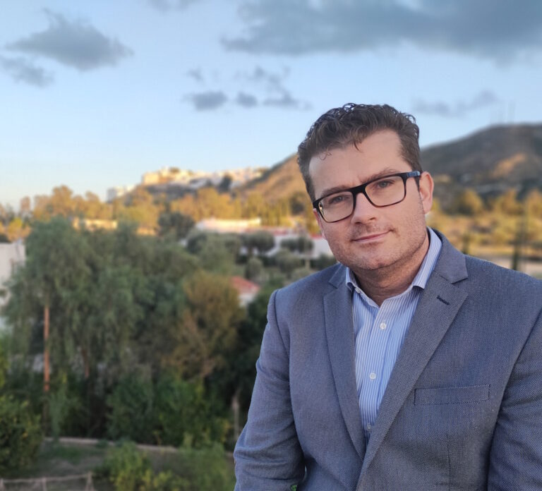 El PSOE de Mojácar no encuentra sustituto para Manuel Zamora