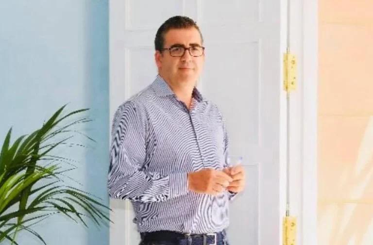 Felipe Cayuela exige las cuentas de Carboneras que él no aprobó siendo alcalde