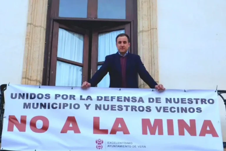 Vox partidario de explotar las tierras raras de Almería  pero no las de Verita en Vera