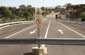 Mojácar y la ‘variante’: colas y atascos (IV)