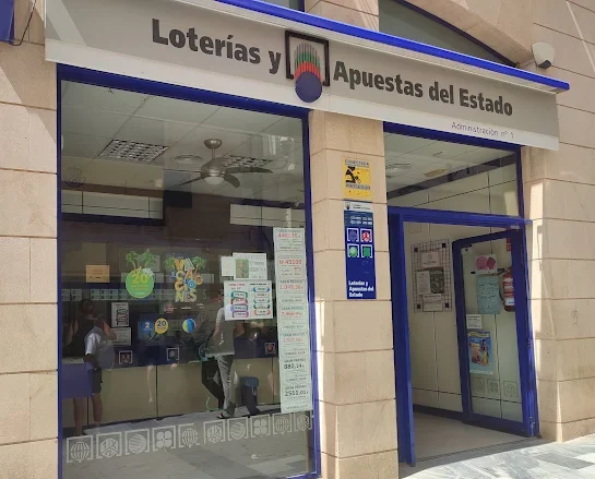 60.000 euros de un segundo premio de la Lotería Nacional en Vera