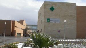 Los pacientes de La Inmaculada tardan más del doble en ser atendidos por un especialista que el resto de españoles Los pacientes de La Inmaculada tardan más del doble en ser atendidos por un especialista que el resto de españoles