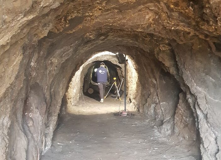 Cuevas licita las obras para acondicionar el túnel minero de Villaricos y ponerlo en valor para el turismo