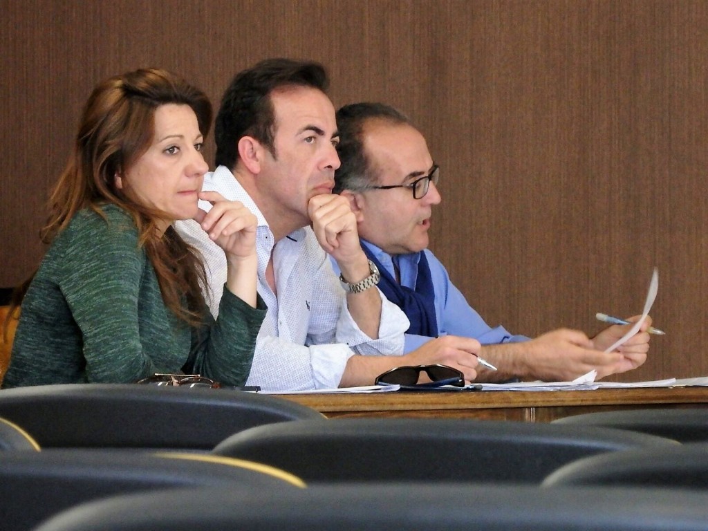 La Justicia anula la multa de 1.500 euros al exportavoz del PP de Garrucha por ir con insistencia contra la privatización del agua