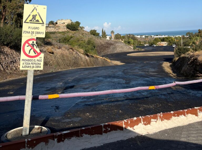 Mojácar y la ‘variante’: colas y atascos (III)