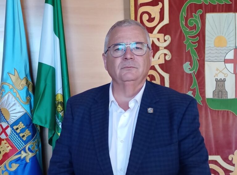 El alcalde de Garrucha ha comunicado al PP su intención de dimitir