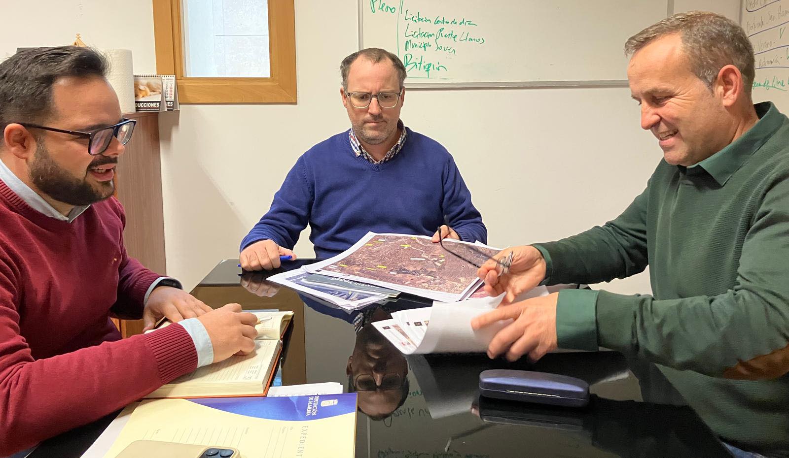 Los alcaldes de Zurgena y Lubrín toman la iniciativa para acabar con puntos negros en una carretera de la Junta