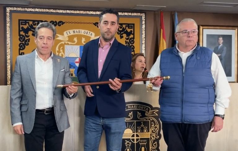 Álvaro Ramos dirigirá Garrucha sin Vox en el Gobierno ni Pedro Zamora de teniente de alcalde
