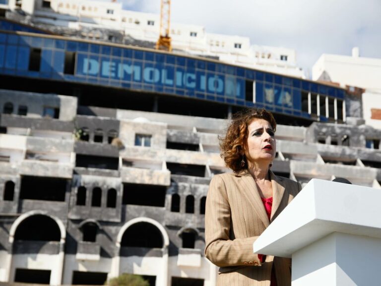 El Gobierno ofrece 16.500 euros por los terrenos de El Algarrobico y los dueños piden 44,5 millones