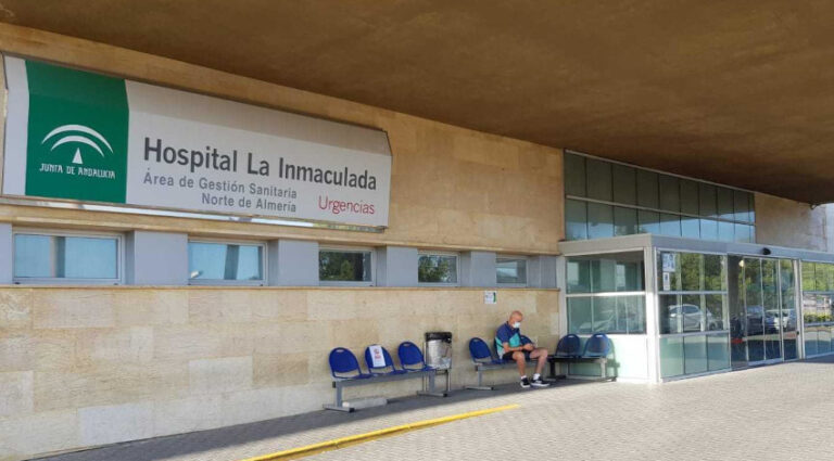 El PSOE pide a Diputación que exija a la Junta un plan de choque en el hospital de Huércal