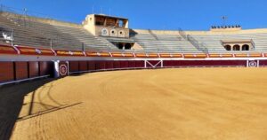 El Ayuntamiento de Vera recibe críticas por su apoyo al Primer Taller de Tauromaquia