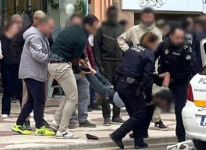El día del hombre armado con cuchillo en el Malecón no había patrulla de la Guardia Civil en Garrucha