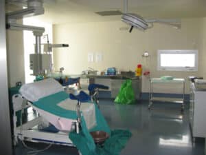 Dos años sin agua caliente en un ala del Hospital La Inmaculada, según SATSE