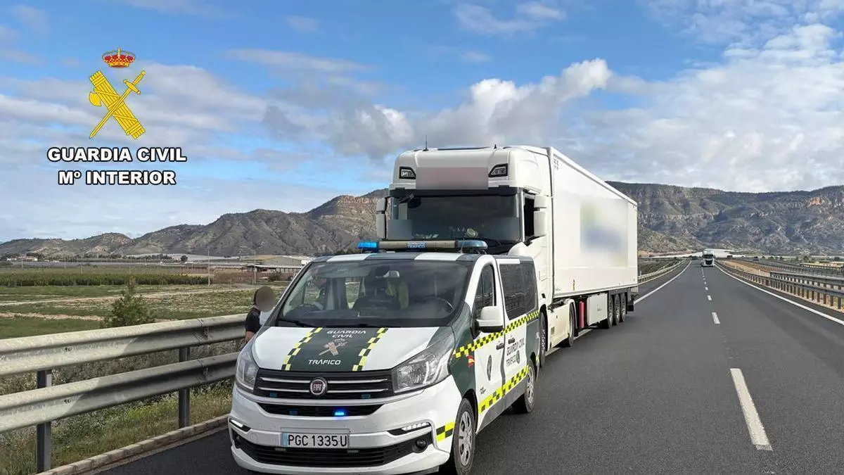 Sextuplicaba la tasa de alcohol: detenida una camionera cuando circulaba hacia Antas