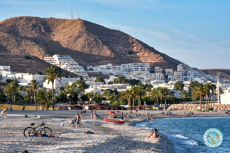 Carboneras, entre los municipios más felices de Andalucía