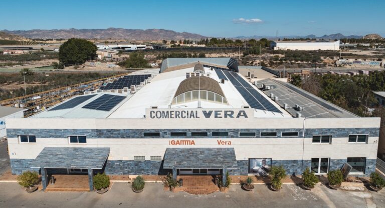 Comercial Vera celebra 50 años y consolida su modelo de asesoramiento integral para proyectos de construcción y reforma