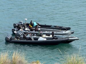 Una narcolancha botada en Pulpí, clave en la operación contra una red de tráfico de inmigrantes y ‘petaqueo’