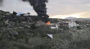 Antas: una autocaravana arde por completo sin causar heridos