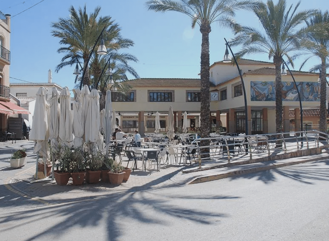 Golpeó a un hombre con un machete en la cabeza en Palomares y acepta 3 años y 9 meses de cárcel