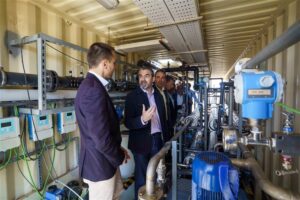 Vera y Antas respaldan un proyecto de agua regenerada para más de mil agricultores