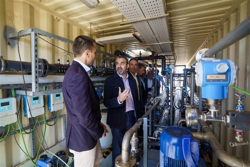 Vera y Antas respaldan un proyecto de agua regenerada para más de mil agricultores