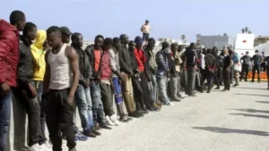 Más de mil inmigrantes legalizarán su residencia en Vera mediante el plan de regularización del Gobierno