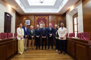 Vera, Cuevas y Mazarrón culminan su alianza institucional reivindicando sus raíces mineras Vera, Cuevas y Mazarrón culminan su alianza institucional reivindicando sus raíces mineras