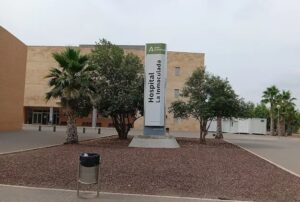 El SAS destina 1,6 millones a una clínica de Lorca para atender a pacientes de La Inmaculada, según el PSOE