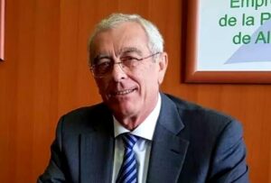 José Cano: “Maraú contribuye al fortalecimiento de Vera como centro internacional de turismo”