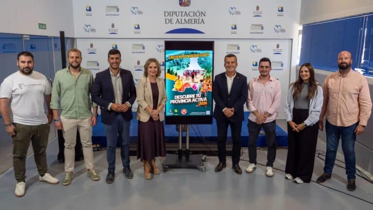 Deportes náuticos, senderismo y catamarán: el Levante acoge un fin de semana de actividades familiares