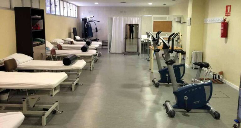 Los refuerzos en La Inmaculada ya ascienden a 9 especialistas pasando consulta los sábados