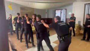 Policías de Mojácar, Garrucha, Vera y Huércal se instruyen para actuar ante situaciones de violencia incontrolada Policías de Mojácar, Garrucha, Vera y Huércal se instruyen para actuar ante situaciones de violencia incontrolada