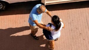 Esclarecidos 33 robos por el "método del abrazo" mientras se registran nuevos casos en el Levante