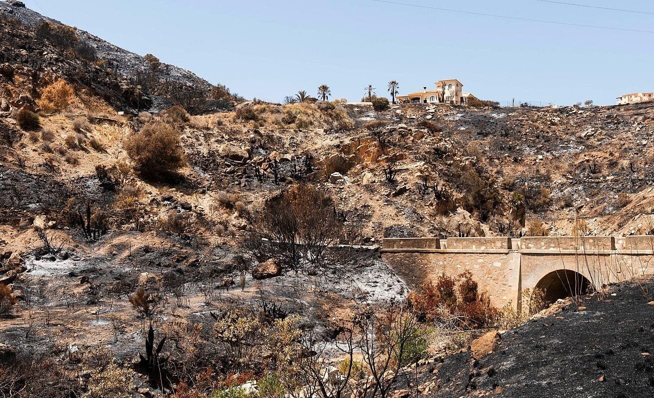 Identificadas las 13 víctimas del incendio de Los Gallardos: 7 británicas, 3 belgas, 1 francesa, 1 estadounidense y 1 español