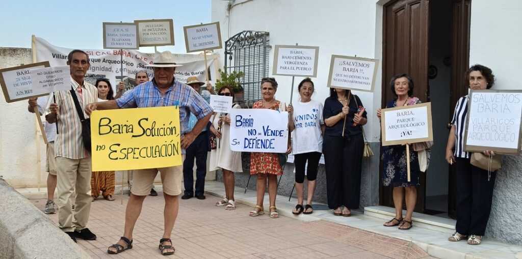 El primer aniversario del CICA-Antas se celebra entre la protesta de Unidos por Baria y un rescate con bomberos El primer aniversario del CICA-Antas se celebra entre la protesta de Unidos por Baria y un rescate con bomberos