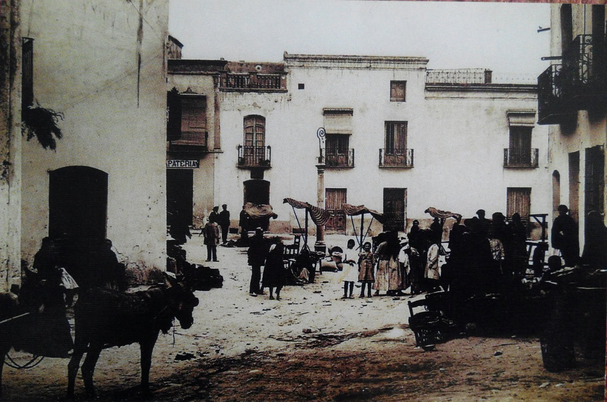 <span class="mancomunidad-title-wrap">
                <span class="mancomunidad-badge-titulo">Mancomunidad</span>
                <span class="mancomunidad-title-text">El mercado semanal de Vera cumple 223 años</span>
            </span>