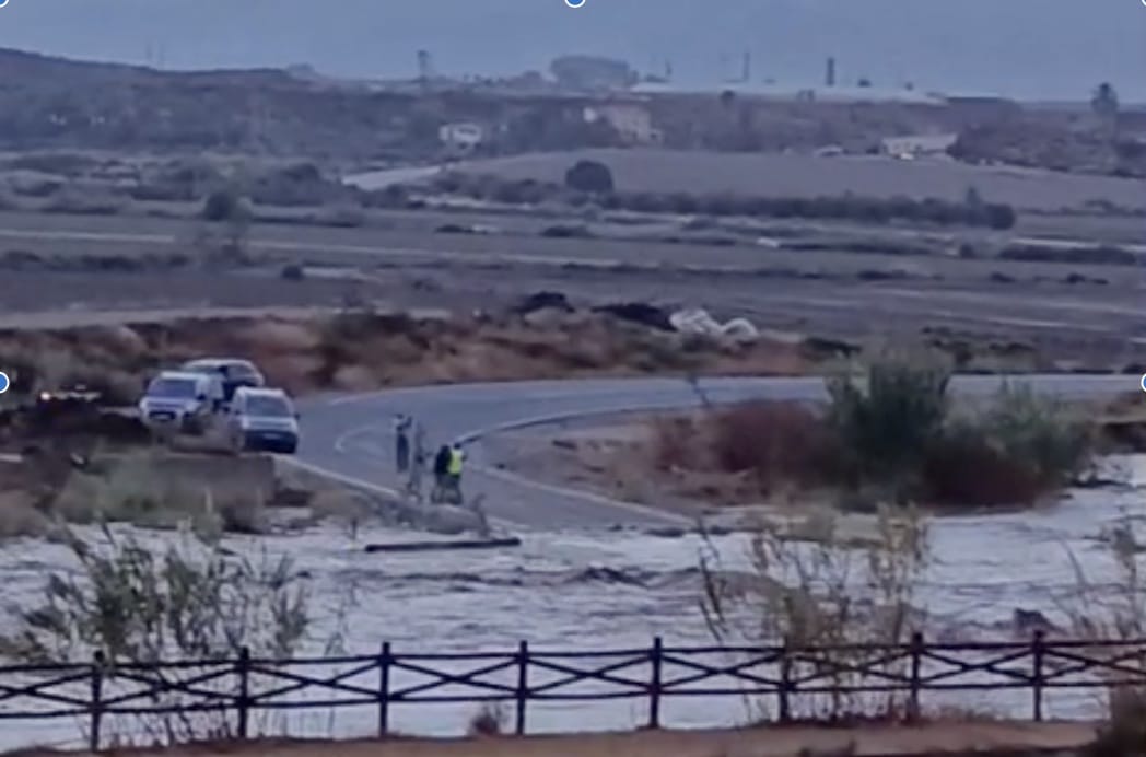 El aviso naranja se apaga en el Levante con menos lluvia de la prevista: 20,8 litros en Pulpí y 5,8 en Cuevas