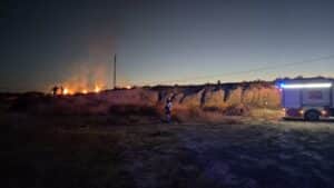 Captado en video el inicio de un fuego causado por un poste eléctrico en Huércal Overa Captado en video el inicio de un fuego causado por un poste eléctrico en Huércal Overa
