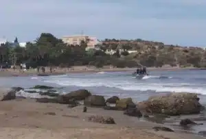 AUGC vincula un descenso del 33% en la llegada inmigrantes a la comarca a cambios en la ruta de pateras desde Argelia AUGC vincula un descenso del 33% en la llegada inmigrantes a la comarca a cambios en la ruta de pateras desde Argelia